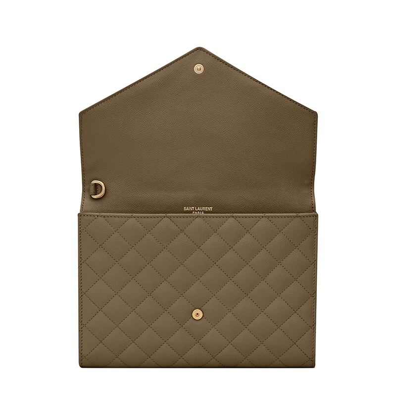 商品Yves Saint Laurent|SAINT LAURENT PARIS/圣罗兰 YSL 22春夏新款MONOGRAM系列 女士卡其绿粒面压印绗缝牛皮革金扣手拿信封包,价格¥4976,第4张图片详细描述