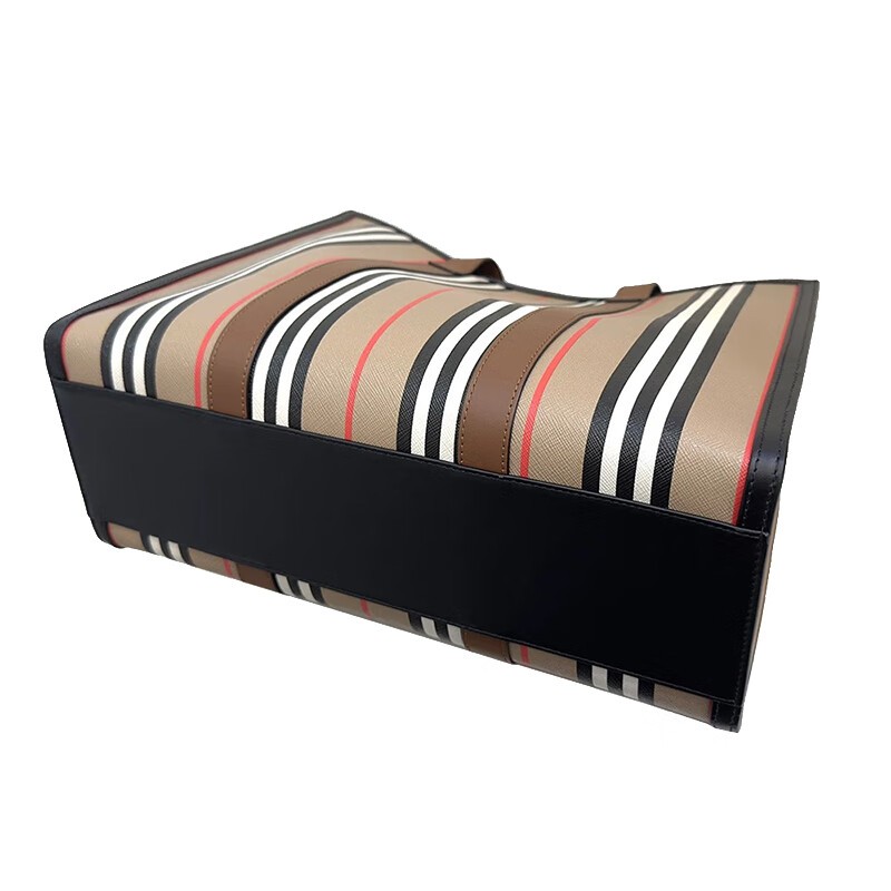 商品Burberry|BURBERRY/博柏利 女士米色帆布制LOGO条纹托特手提包80730561,价格¥2723,第6张图片详细描述
