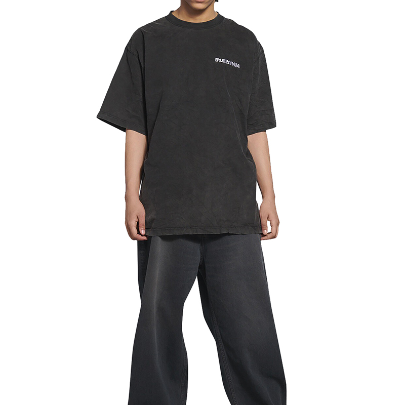 商品Balenciaga|Balenciaga/巴黎世家 22年春夏新款 TURN系列 男士黑色纯棉艺术画刺绣短袖T恤675016TLVB39034,价格¥4554,第7张图片详细描述