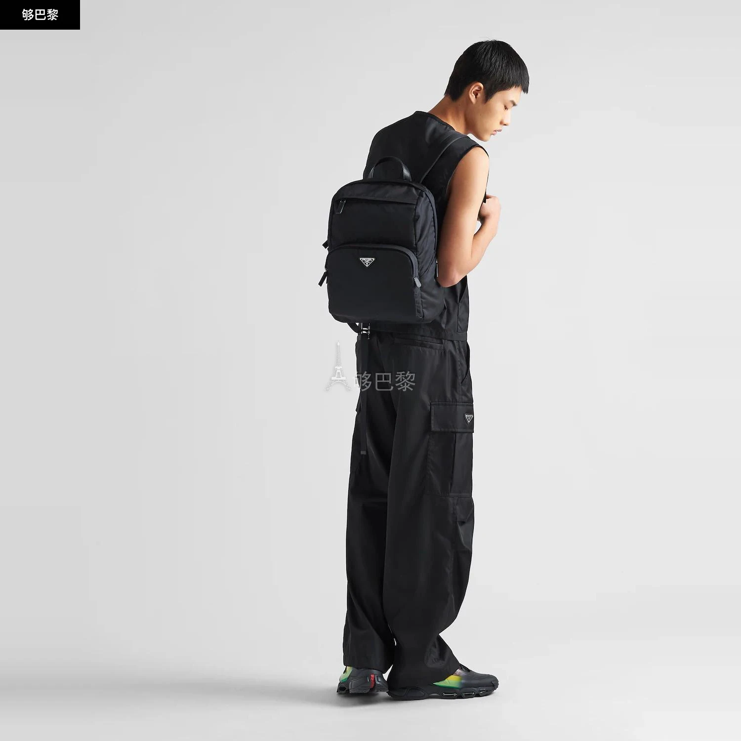 商品Prada|【预售】 普拉达 24秋冬 男士 双肩包 Re-Nylon 再生尼龙和Saffiano 皮革背包 2VZ104_2DMG_F0002_V_OOO,价格¥16357,第5张图片详细描述