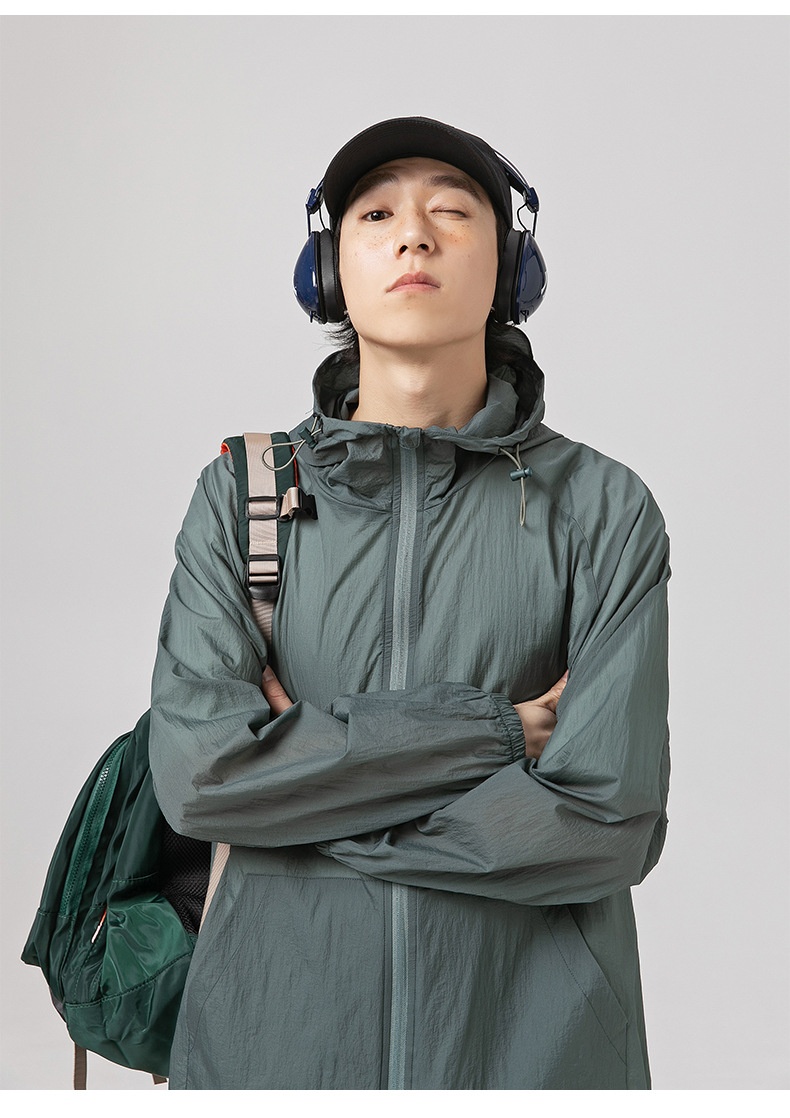 商品[国内直发] GLENVINTEN|UPF50+户外帽檐防晒衣男女夏新款宽松薄款透气防紫外线防晒服外套,价格¥223,第23张图片详细描述