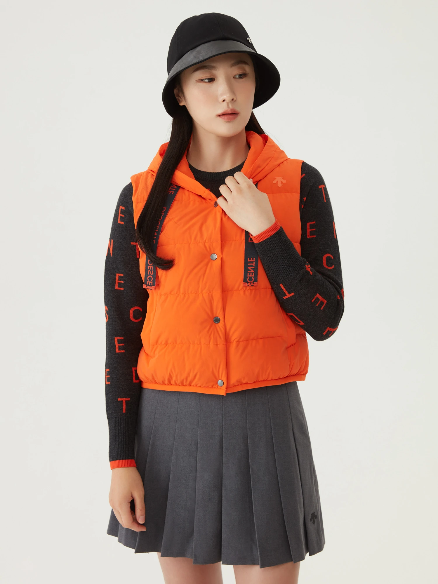 商品【预售商品15天发货】 DESCENTE|高尔夫女性松紧带细节百褶裙优雅 DO32WFSK93-MLGG,价格¥1025,第3张图片详细描述