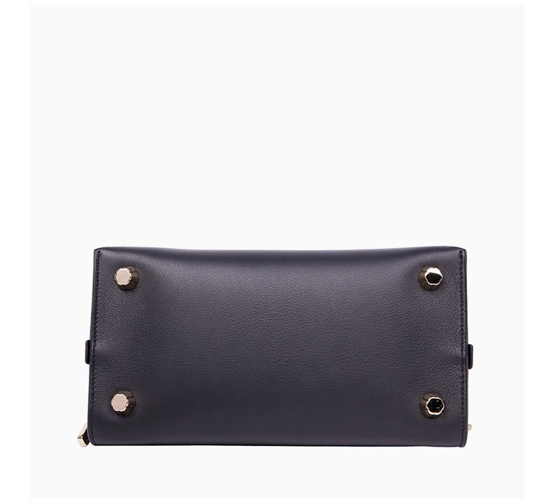 商品[国内直发] Salvatore Ferragamo|SALVATORE FERRAGAMO 黑色女士手提包 21-H593-706944,价格¥8852,第7张图片详细描述