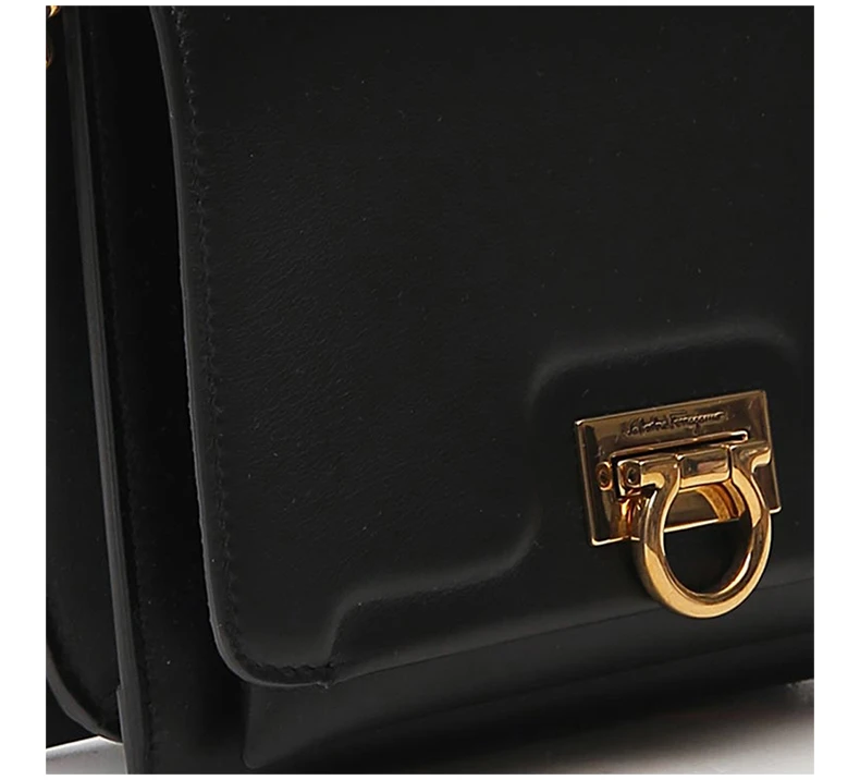 商品[国内直发] Salvatore Ferragamo|SALVATORE FERRAGAMO 黑色女士斜挎包 21-I163-730349,价格¥8879,第5张图片详细描述