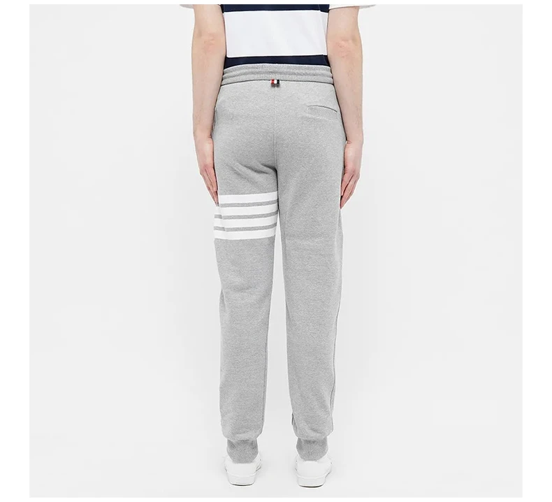 商品[国内直发] Thom Browne|THOM BROWNE 灰色男士运动裤 MJQ008H-00535-068,价格¥3328,第6张图片详细描述