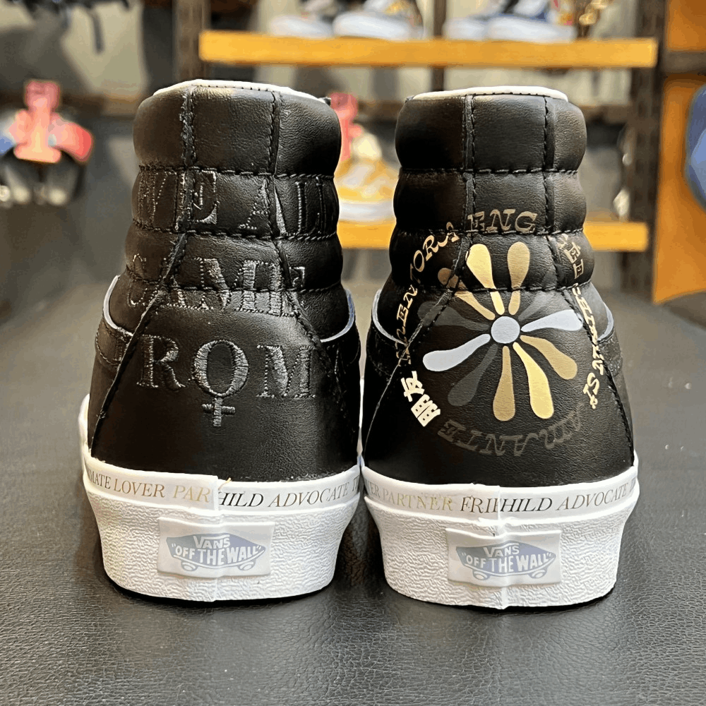 商品Vans|【韩国直邮|包邮包税】万斯[VANS] Sk8-Hi # Divine # 男女共用 运动鞋 # black/true white (VN0A7Q5NB6L),价格¥259,第8张图片详细描述