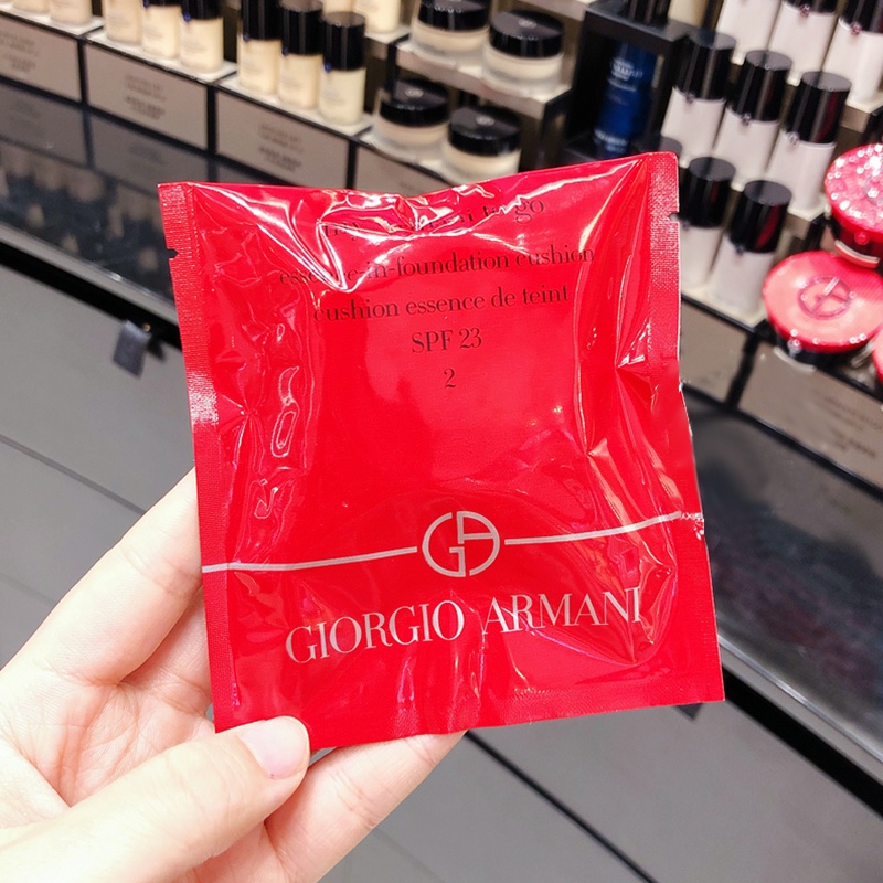 商品[��国内直发] Armani|阿玛尼红气垫轻垫菁华粉底液1.7g #2（旅行装）,价格¥79,第13张图片详细描述