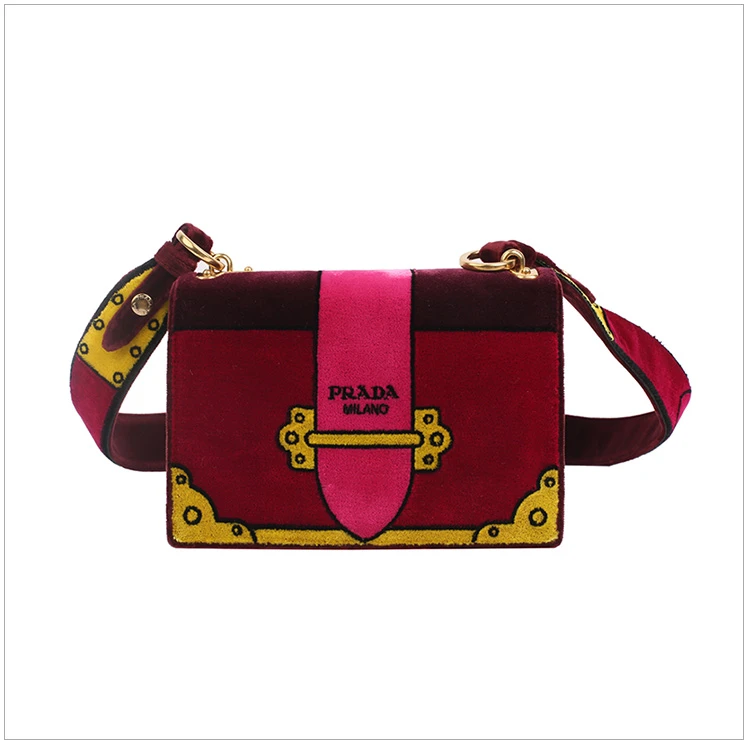 商品[国内直发] Prada|Prada 普拉达 Cahier Velvet系列红色丝绒女士挎包 1BD075-2BLF-F0566-V-KOO,价格¥9736,第3张图片详细描述