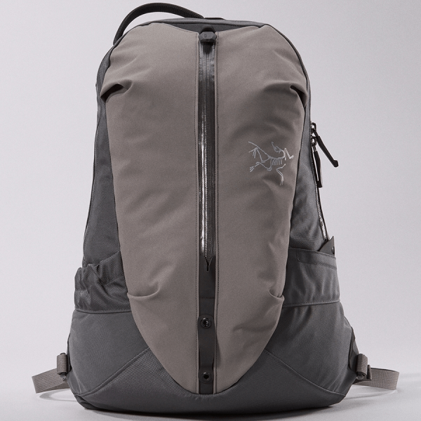 商品Arc'teryx|【Brilliant|包邮包税】ARRO 16 BACKPACK 始祖鸟[FW23] Aro 16背包 ABNFUX7965,价格¥2219,第17张图片详细描述