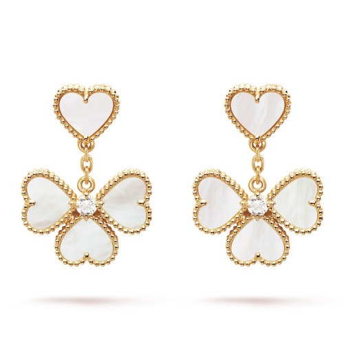 商品Van Cleef & Arpels| Van Cleef & Arpels/梵克雅宝 经典Sweet Alhambra effeuillage系列 18K金黄金镶嵌白色珍珠母贝镶钻四叶草心形耳坠VCARN5PQ00,价格¥54375,第2张图片详细描述