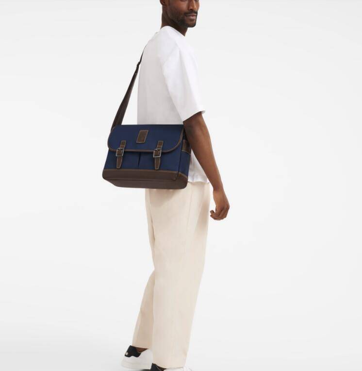 商品[国内直发] Longchamp|【10月8号左右发货】珑骧帆布配皮翻盖开合斜挎单肩包男款,价格¥2817,第13张图片详细描述