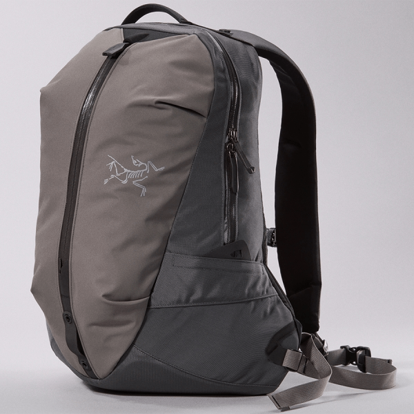 商品Arc'teryx|【Brilliant|包邮包税】ARRO 16 BACKPACK 始祖鸟[FW23] Aro 16背包 ABNFUX7965,价格¥2219,第18张图片详细描述