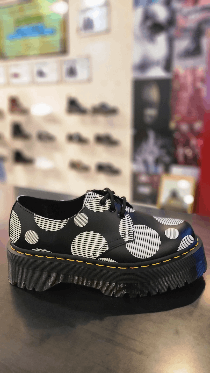 商品Dr. Martens|【Brilliant|包邮包税】马汀博士 马丁靴 1461 Quad Black+White Polka Dot Smooth 26879009,价格¥711,第3张图片详细描述