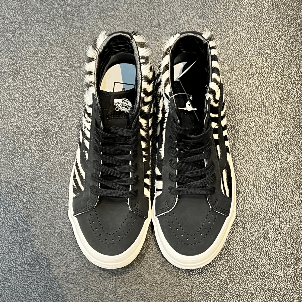 商品Vans|【韩国直邮|包邮包税】万斯[VANS] Sk8-Hi 38 Dx # Anaheim Factory # 男女共用 运动鞋 # black/zebra (VN0A38GF4ZD),价格¥329,第2张图片详细描述