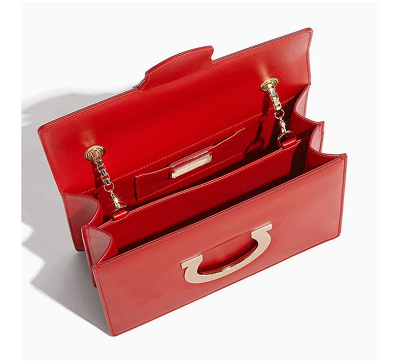 商品[国内直发] Salvatore Ferragamo|Salvatore Ferragamo 菲拉格慕 女士红色小牛皮单肩包 21-G671-677218,价格¥6652,第7张图片详细描述