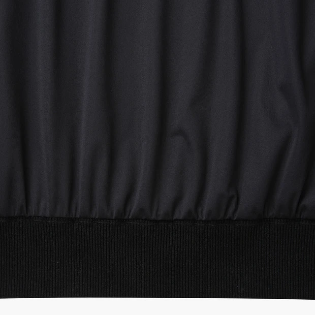 商品【预售商品15天发货】 DESCENTE|高球系列男士轻便防风毛衣适合周末休闲穿着 DO42MFKPO9-BLKG,价格¥1413,第13张图片详细描述