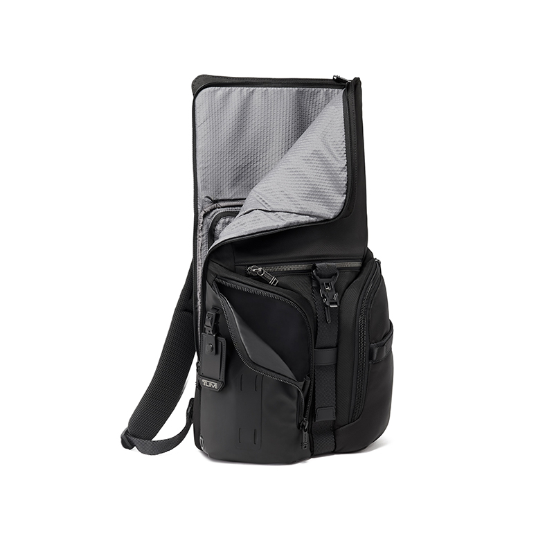 商品Tumi|TUMI途明 ALPHA BRAVO系列 男女同款黑色尼龙翻盖背包,价格¥2721,第3张图片详细描述