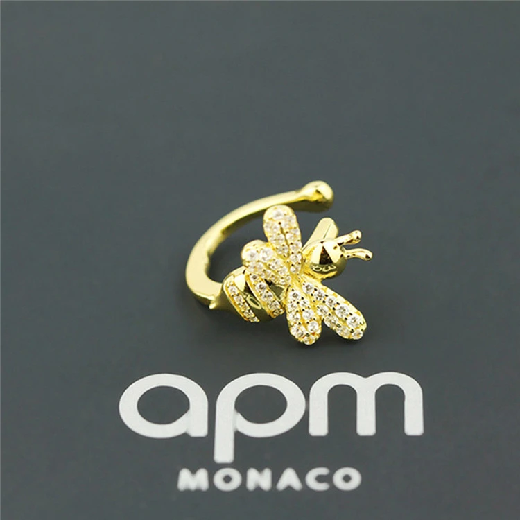 商品[国内直发] apm Monaco|APM MONACO 女士镶钻蜜蜂单只耳骨扣耳骨夹 AE10239OXY,价格¥372,第3张图片详细描述