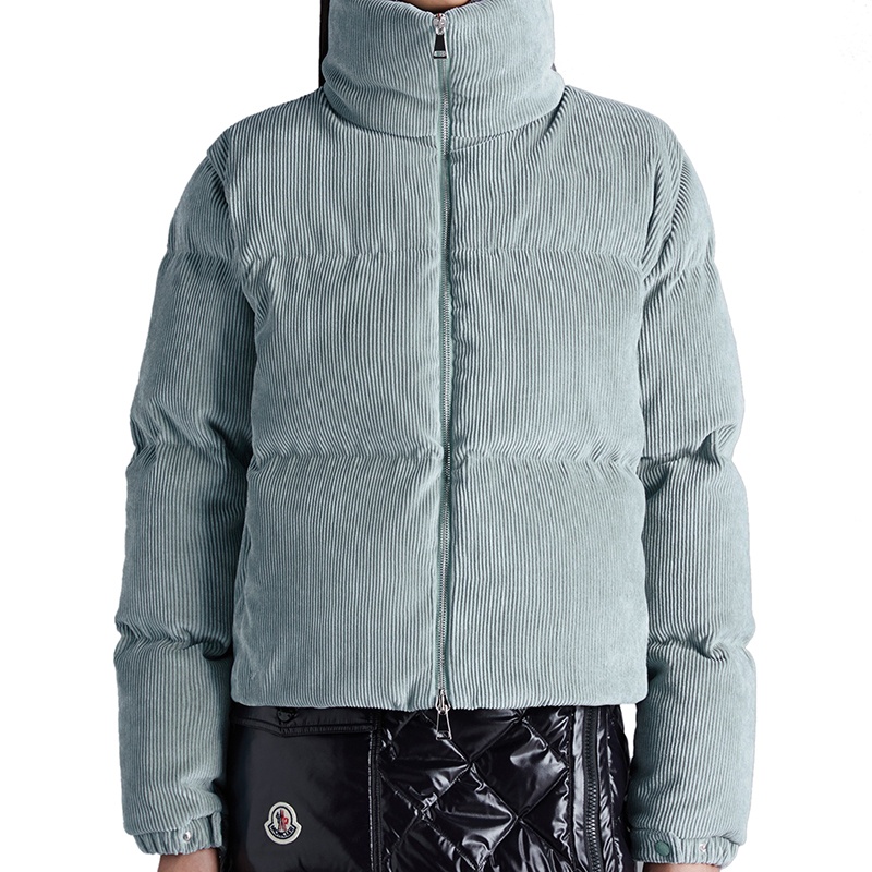 商品Moncler|Moncler/蒙克莱 22年秋冬新款 Antre系列 女士蓝色系灯芯绒短款羽绒服夹克H20931A000545964B80H,价格¥10056,第2张图片详细描述
