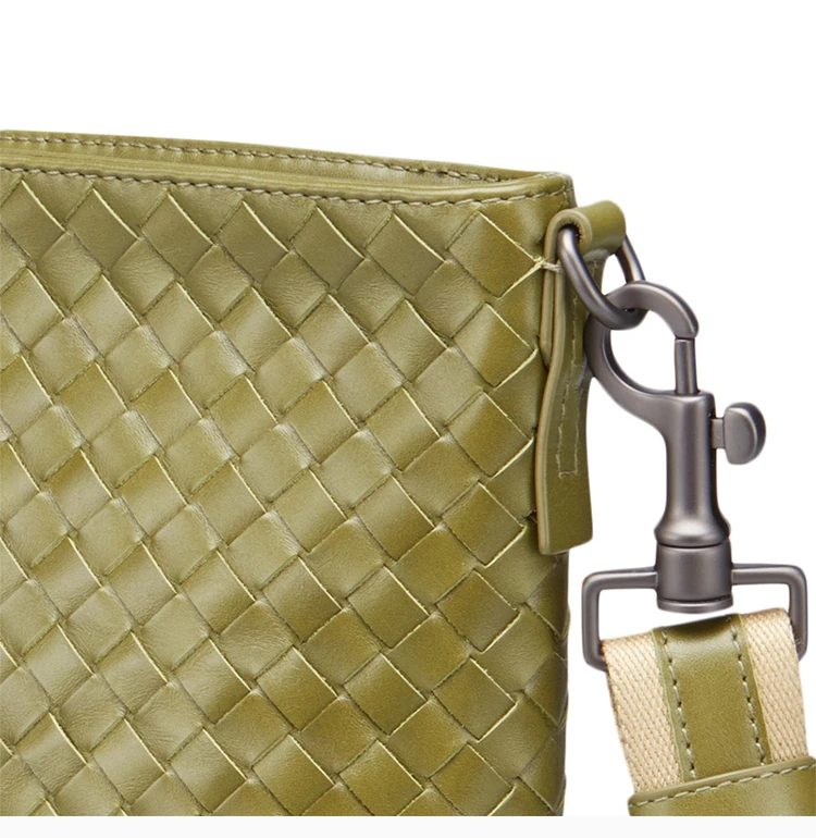 商品[国内直发] Bottega Veneta|Bottega Veneta 葆蝶家 女士绿色斜挎挎包 276357-V465C-8767,价格¥6208,第7张图片详细描述