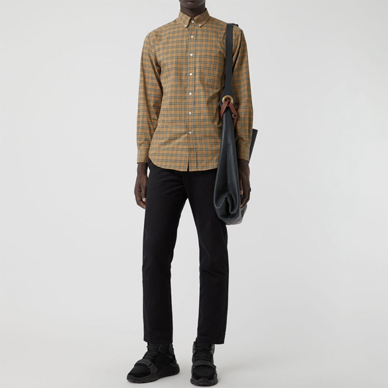 商品Burberry|博柏利 经典款 男士典藏米色棉质小格纹长袖衬衫80042631,价格¥1343,第4张图片详细描述