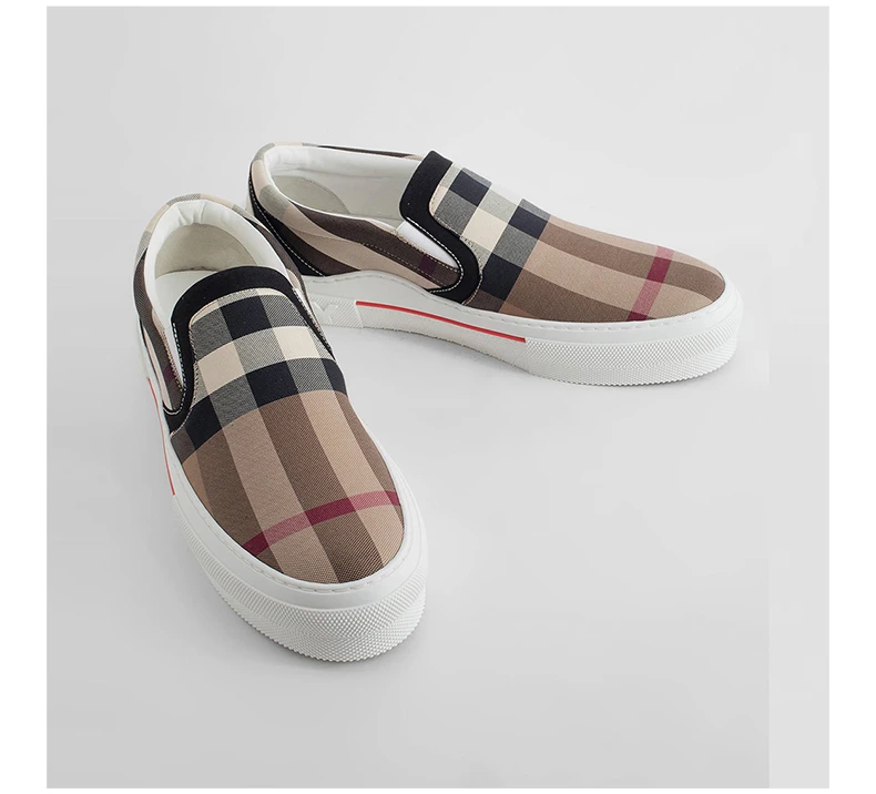 商品Burberry|BURBERRY 拼色男士运动鞋 8056762,价格¥3880,第8张图片详细描述