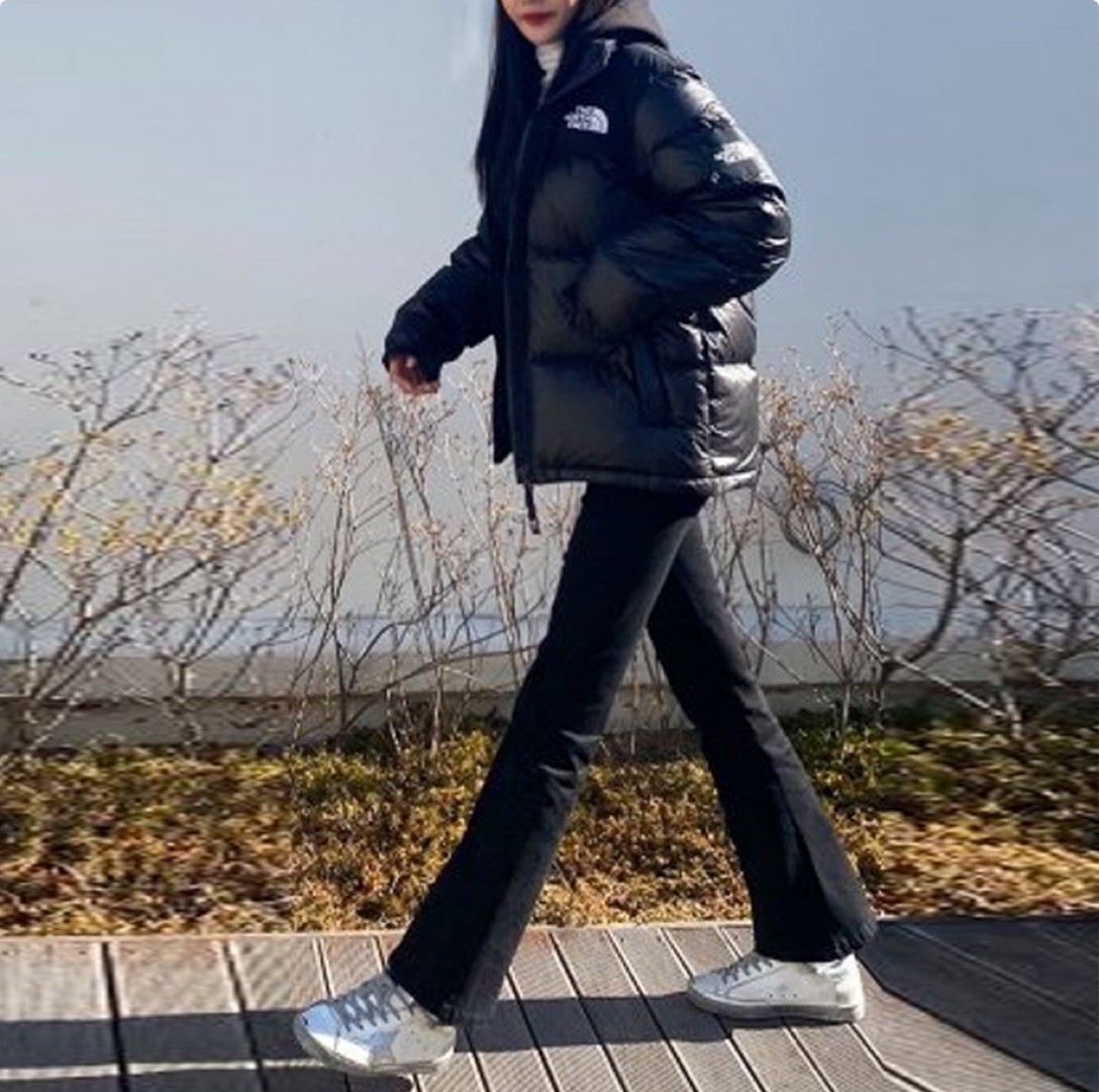 商品The North Face|【享贝家】（预售）THE NORTH FACE Logo刺绣拉链立领羽绒服 韩版冬季 情侣款 男女同款 黑色 NJ1DN50J-BLK,价格¥1458,第9张图片详细描述