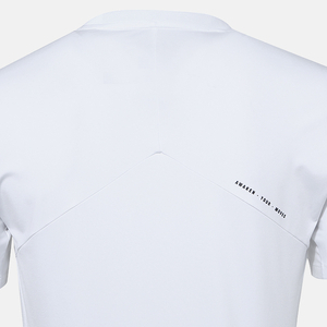 商品DESCENTE|【享贝家】（国内现货）DESCENTE 迪桑特 圆领运动短袖T恤 侧肩小标 白色 SN123TTS11WHTO G-QD,价格¥375,第4张图片详细描述