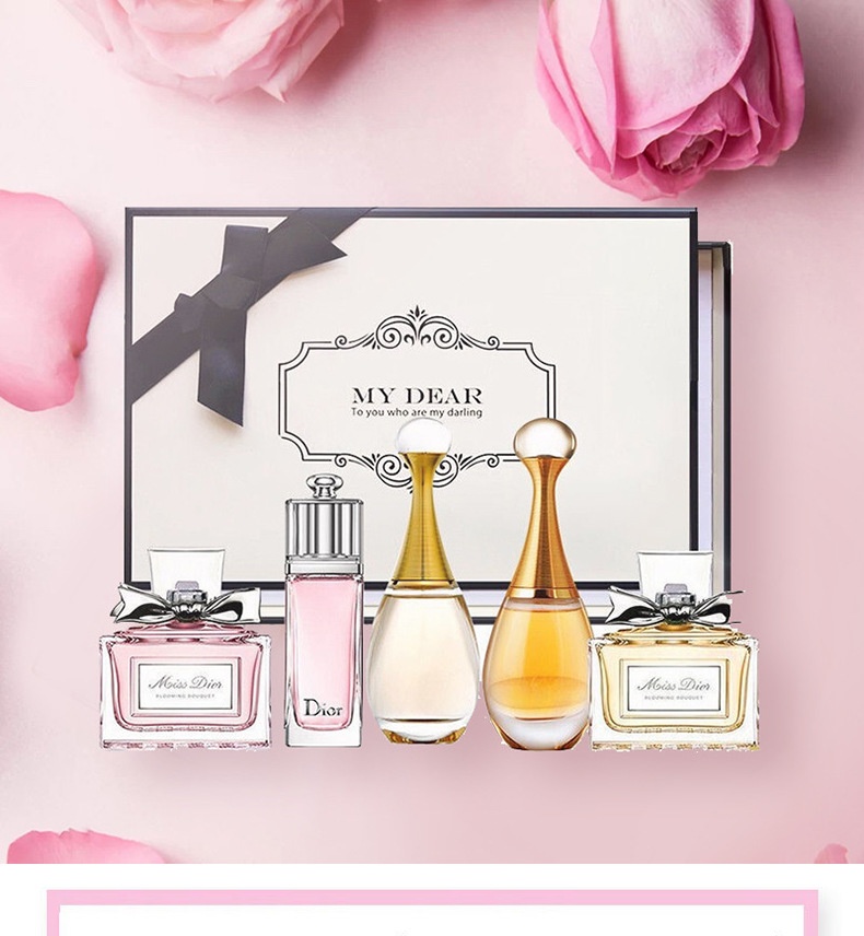 商品Dior|迪奥 香水小样五件套 甜心 花漾 魅惑 真我 浓香 5ml*5瓶 无喷头,价格¥278,第1张图片详细描述