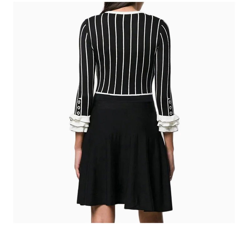 商品Moschino|Moschino 莫斯奇诺 女士黑色连衣裙 EA0484-0500-2555,价格¥4564,第2张图片详细描述