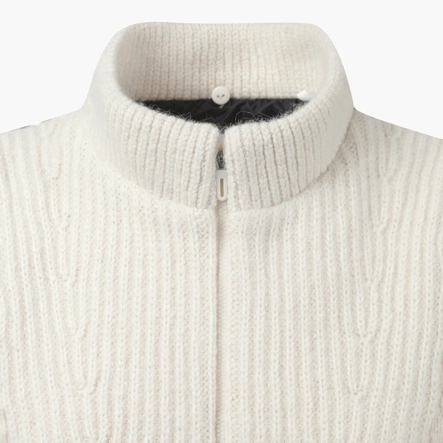 商品【预售商品15天发货】 DESCENTE|高球系列女性针织混合羽绒背心时尚保暖 DO42WFDVO4-IVYG,价格¥1596,第16张图片详细描述