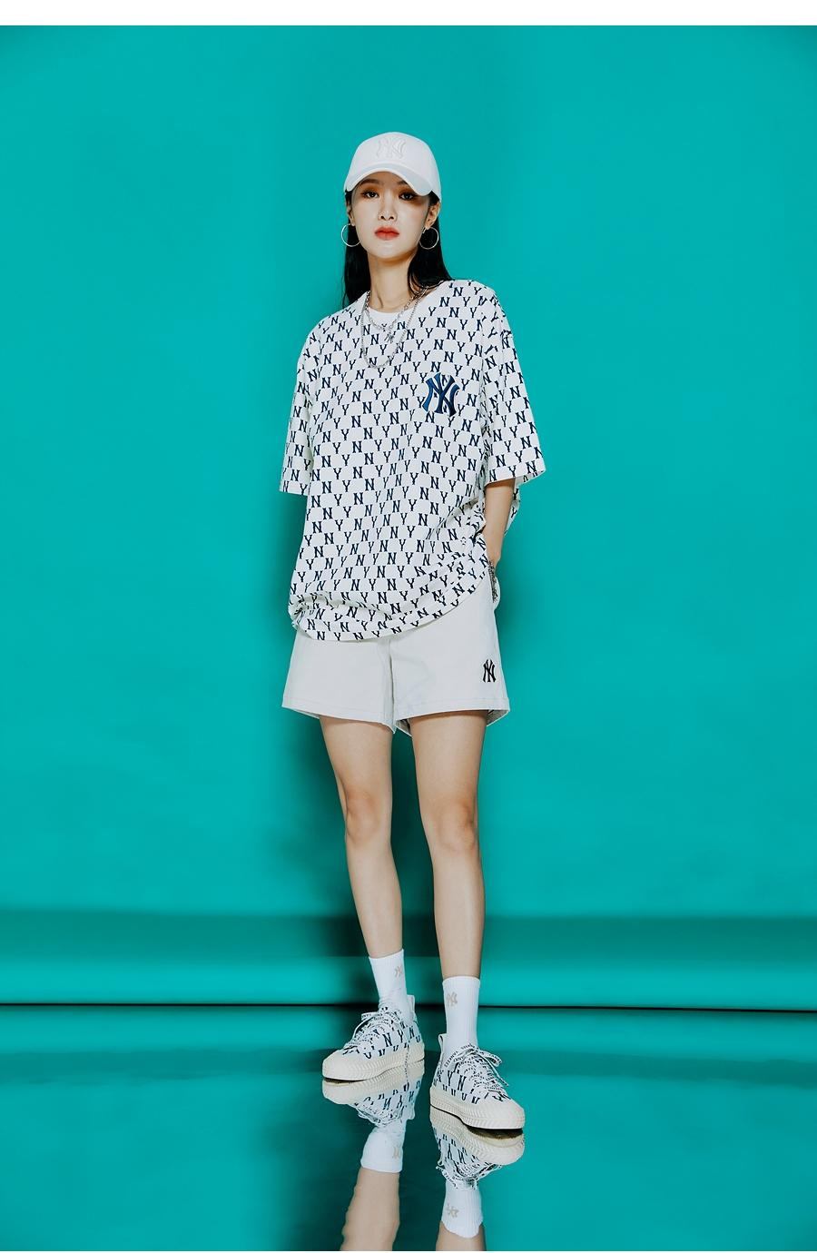 商品MLB|【韩国直邮|包邮包税】美联棒MLB 奶油色印花半袖 3ATSM1023K000150CRS,价格¥384,第7张图片详细描述