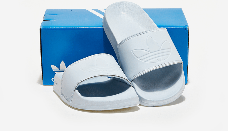 商品Adidas|【韩国直邮|包邮包税】阿迪达斯 ADILETTE LITE  凉鞋 沙滩鞋 拖鞋  GX8890 HALBLU/HALBLU/HALBLU,价格¥215,第4张图片详细描述