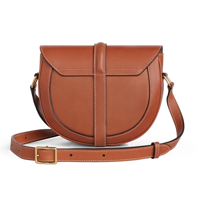 商品Celine|CELINE/赛琳 经典款 女士BESACE 16系列 小号天然牛皮焦糖色单肩斜挎翻盖包,价格¥15947,第3张图片详细描述