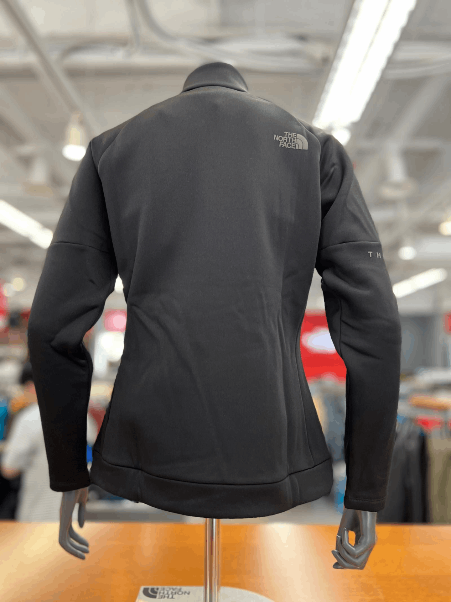 商品The North Face|【Brilliant|包邮包税】北面 运动户外 NJ5JL82J BLK(黑色) 女士 Act Motion 门襟拉链 ACT MOTION ZIP UP,价格¥563,第3张图片详细描述