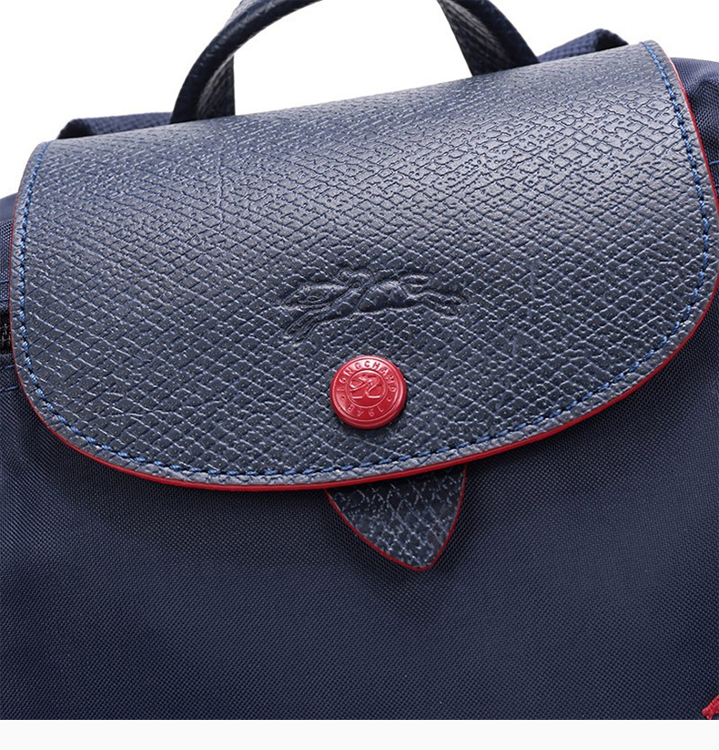 商品Longchamp|LONGCHAMP 女士海军蓝色翻盖拉链红色刺绣奔马徽标双肩包 1699619-556,价格¥672,第12张图片详细描述