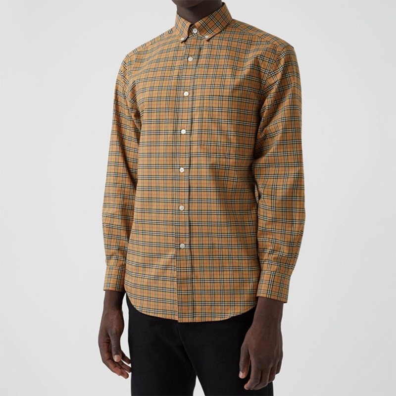 商品Burberry|【现货】博柏利 经典款 男士典藏米色棉质小格纹长袖衬衫,价格¥1532,第4张图片详细描述