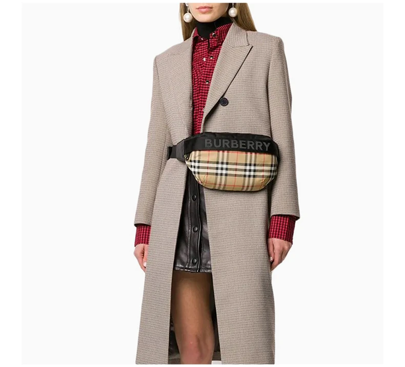 商品Burberry|BURBERRY 拼色中性腰包 8026557,价格¥5026,第8张图片详细描述