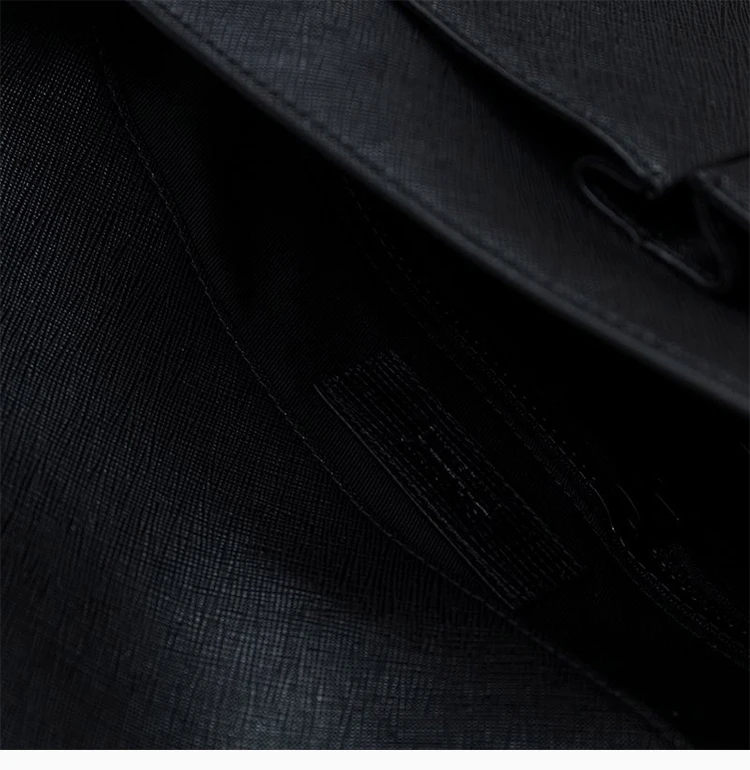 商品Bally|Bally 巴利 男士黑色帆布邮差包 6228771,价格¥2570,第7张图片详细描述