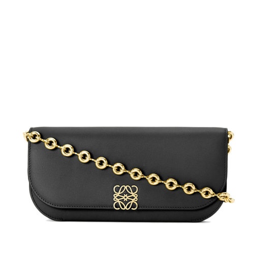 商品Loewe|【包税】LOEWE/罗意威 22春夏新款Goya系列 女士长款黑色丝绸牛皮风琴结构单肩手提手拿链条包A896O45X01-1100,价格¥15273,第6张图片详细描述