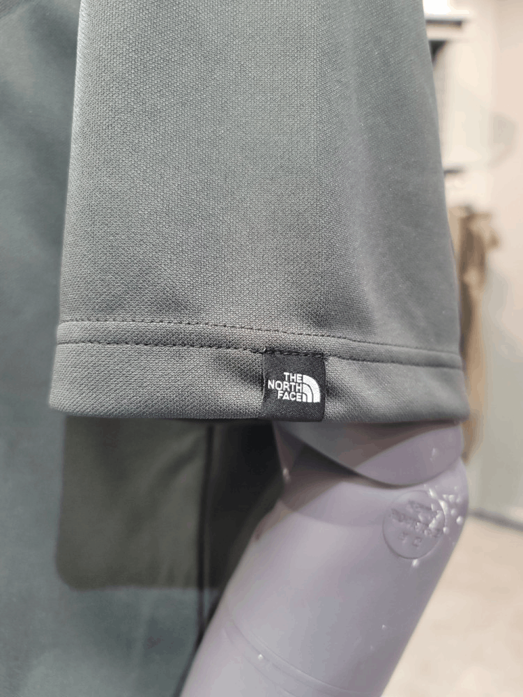 商品The North Face|【Brilliant|包邮包税】北面户外 男女共用 基本款 LOGO 短袖 T恤 NI7UN44A CHC,价格¥277,第7张图片详细描述