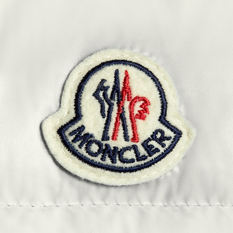 商品Moncler|Moncler/蒙克莱 22年秋冬新款 Ghany系列 白色无袖羽绒服马甲H20931A5250068950032,价格¥5867,第8张图片详细描述