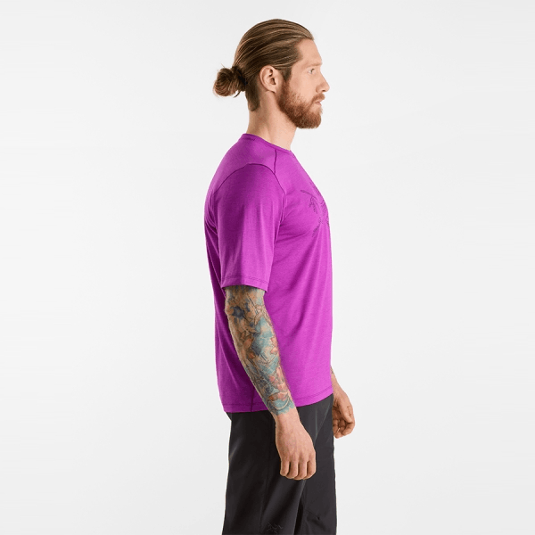 商品【夏休延期至7月底发货】 Arc'teryx|【Brilliant|包邮包税】始祖鸟 CORMAC LOGO SS M[SS23] 新款上市 Komak Logo SS 男士 ATNSMX6348,价格¥730,第23张图片详细描述