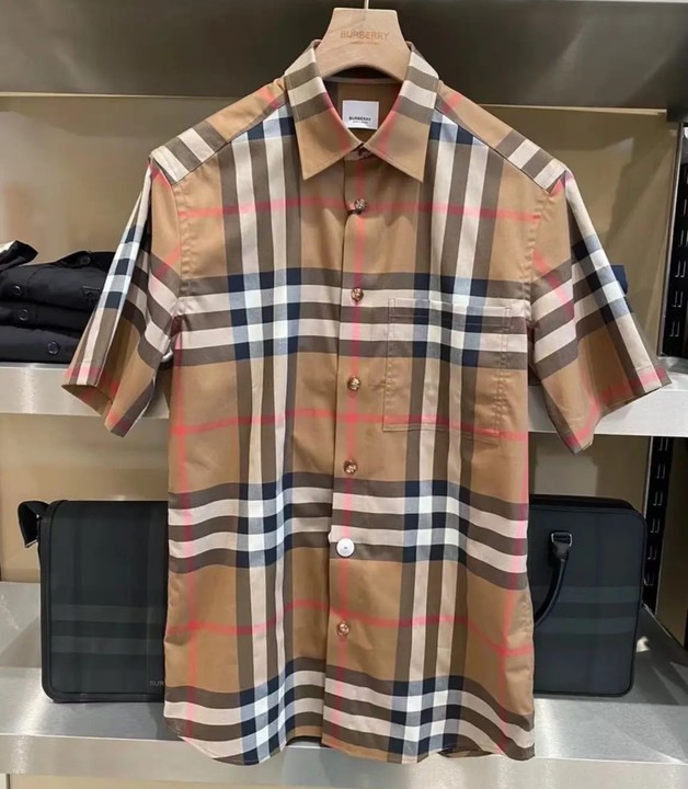 商品Burberry|Burberry/博柏丽男士灰褐色棉格纹休闲单排扣短袖衬衫,价格¥1560,第7张图片详细描述