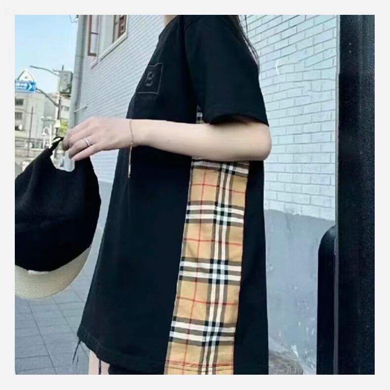 商品Burberry|【现货速发】BURBERRY/博柏利 女士黑色棉质侧边格纹图B字刺绣T恤80808521,价格¥1727,第11张图片详细描述