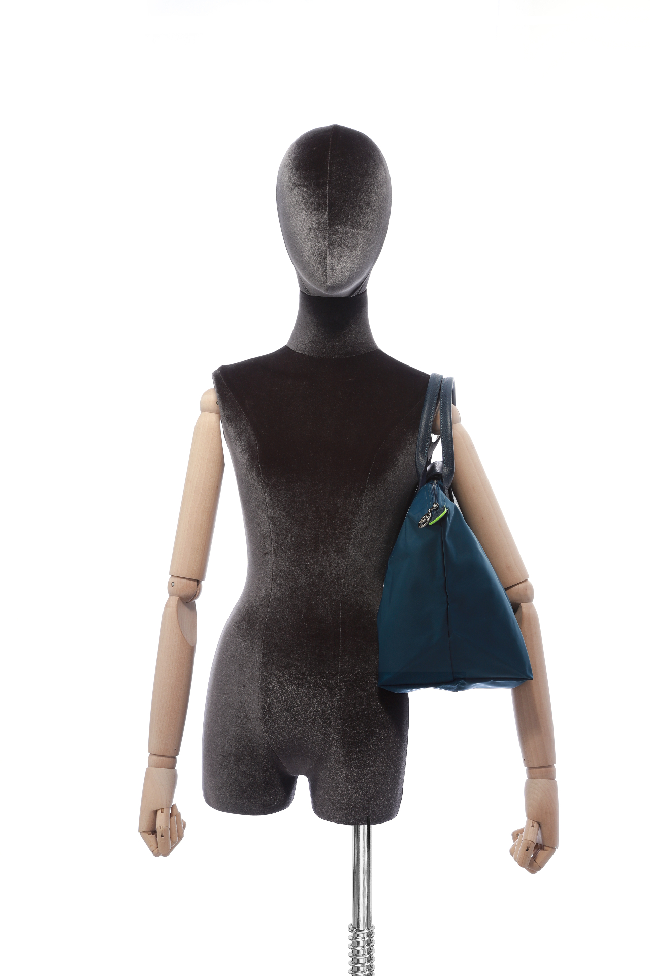 商品[国内直发] Longchamp|珑骧 LONGCHAMP 奢侈品 女士LE PLIAGE GREEN环保系列中号深海蓝色织物短柄可折叠手提包饺子包 1623 919 P57,价格¥852,第4张图片�详细描述