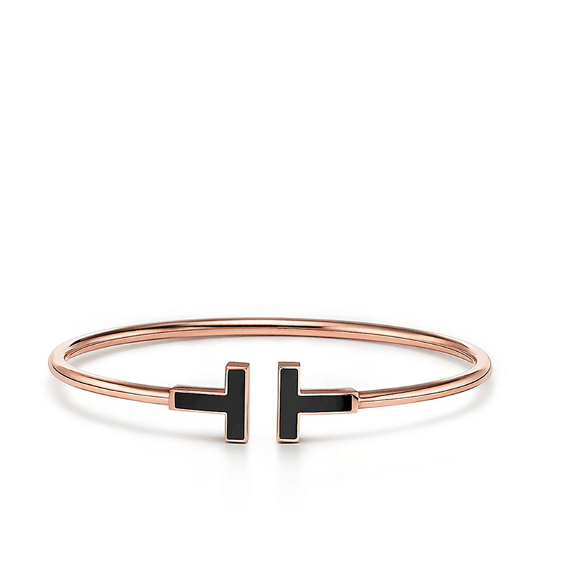 商品Tiffany & Co.|  Tiffany & Co.蒂芙尼  Tiffany T Wire系列18k金玫瑰金黑色玛瑙T字手镯GRP11105,价格¥25095,第2张图片详细描述