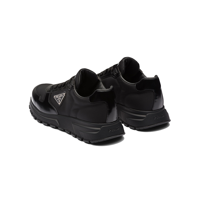 商品Prada|普拉达（PRADA）PRAX 1系列 男士黑色再生尼龙拼亮面皮革运动鞋 黑色 2EE369_3LF5_F0632_F_G000,价格¥6957,第12张图片详细描述