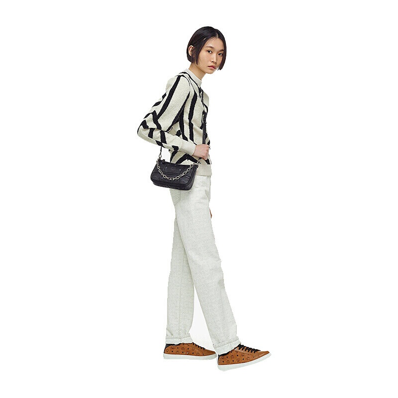 商品[国内直发] MCM|MCM女包经典款 女士Delmy Visetos 斜挎包 腋下包链条单肩包MWSBAER01CO001,价格¥3831,第9张图片详细描述