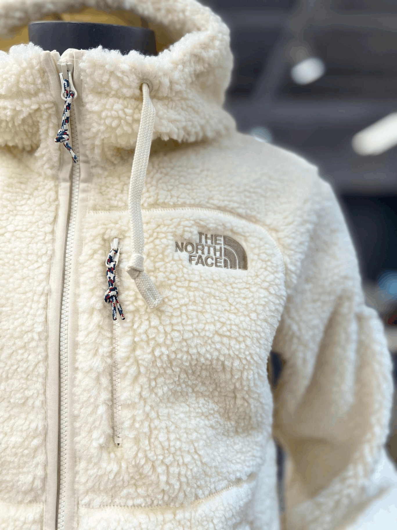 商品The North Face|【Brilliant|包邮包税】北面 运动户外 NJ4FN64A CRE(奶油色) 22年 FW 男女共用 PLAY ECO 绒布 帽子 A,价格¥978,第4张图片详细描述